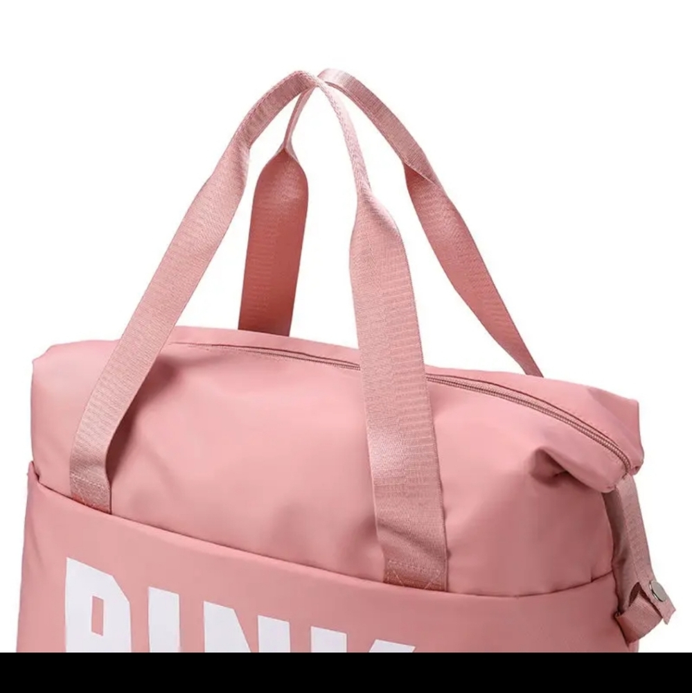 Large Capacity Storage Travel Bag. $15 each - Picture 4 of 13
